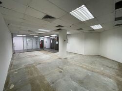North Bridge Centre (D7), Office #454490701